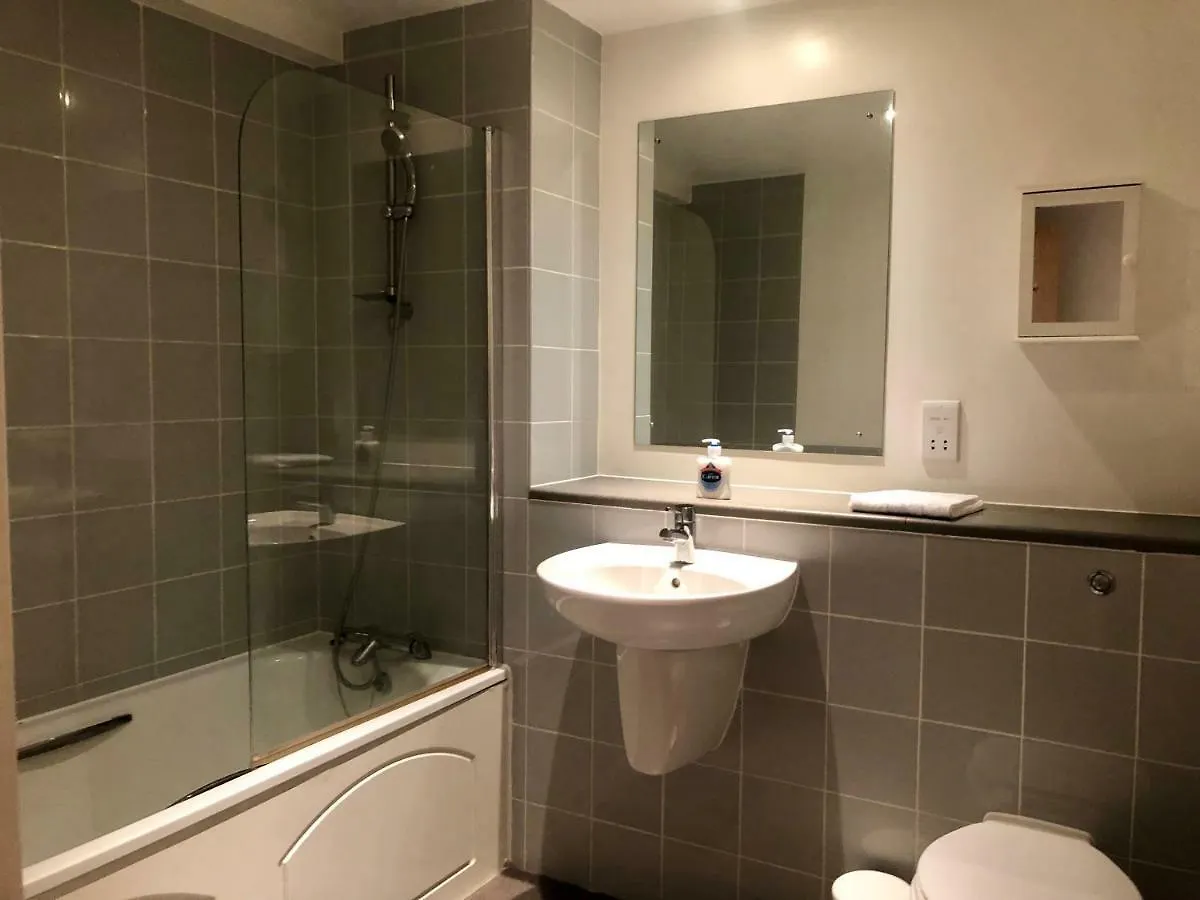 Luxury Modern Apartment By Stadium Cardiff